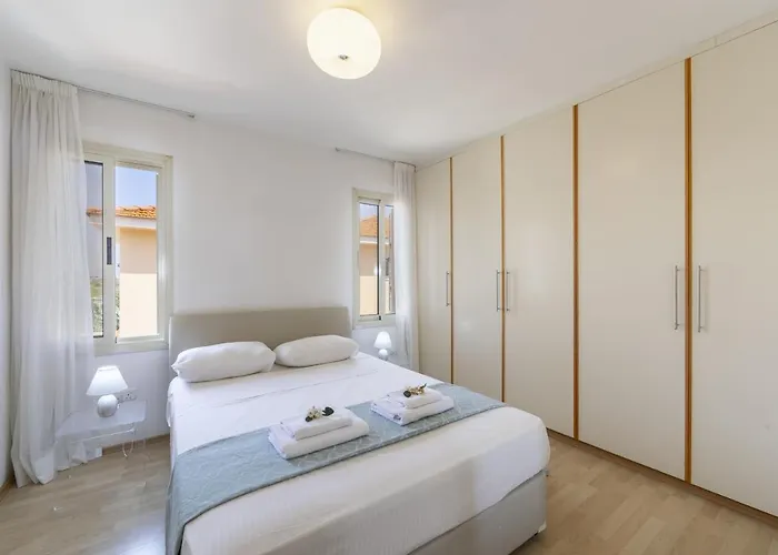 Beachfront Pietra Protaras