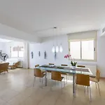 Villa Beachfront Pietra