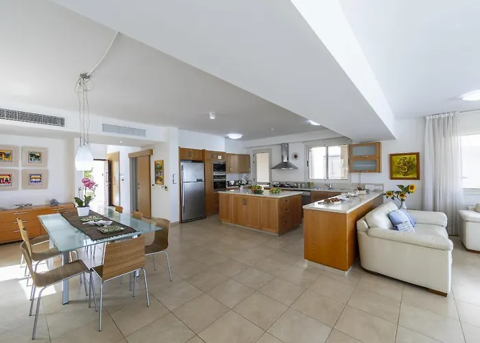 Beachfront Pietra * 프로타라스