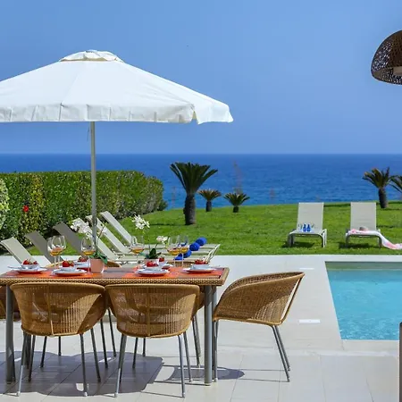 ヴィラ Beachfront Pietra プロタラス