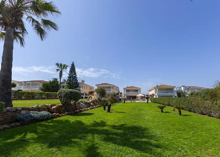 Beachfront Pietra Vila Protaras