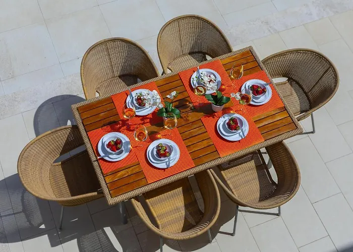 Vila Beachfront Pietra